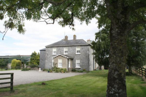 Moate Lodge